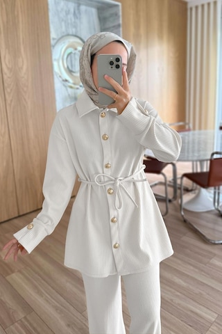 Gold Düğme Detaylı Fitilli Takım - Beyaz Beyaz