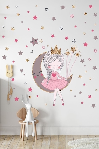 Ayda Oturan Sevimli Kız Çocuk Odası Duvar Sticker Seti Ayda Oturan Sevimli Kız Çocuk Odası Duvar Sticker Seti