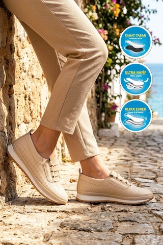 Ayk's Bej Hafif Lastik Bağcıklı Kadın Casual Ayakkabı Bd-034 Z