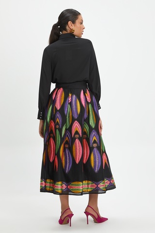 Kadın Desenli Midi Boy Etek - Canlı Renkli İşlemelerle Özel Gün Ve Günlük Kombinler İçin Şık Tasarım Siyah