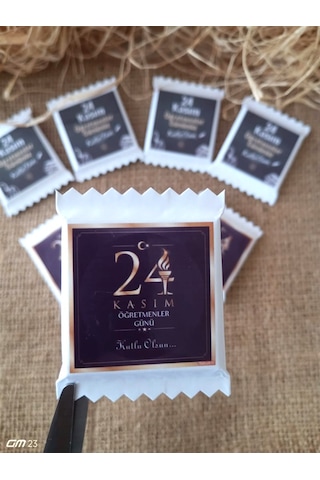 Farklı Market 24 Kasım Öğretmenler Günü Hediyesi Özel Kesimli Çikolata 20 Adet