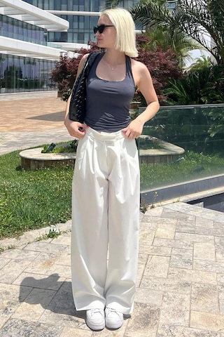 Madmext Beyaz Yüksek Bel Rahat Kesim Bol Paça Pantolon Mg2120-beyaz Beyaz