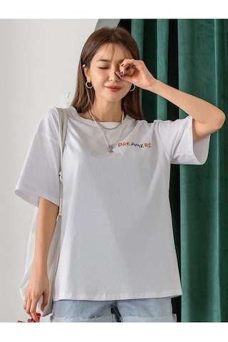 Kadın Beyaz Oversize Dreamers Baskılı T-shirt Beyaz-67295
