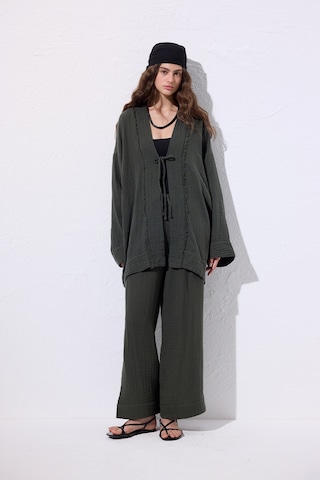 Müslin Geniş Kollu Kimono Koyu Yeşil Koyu Yeşil