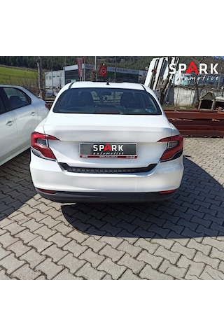 Fiat Egea 2015- Yılı Ve Sonrası Uyumlu Bagaj Altı Çıtası 3 Parça Siyah