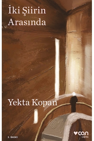 İki Şiirin Arasında