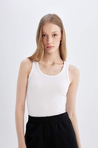 Defacto Slim Fit Dar Kesim U Yaka Basic Düz Ribana Atlet C9826axnswt34 Beyaz