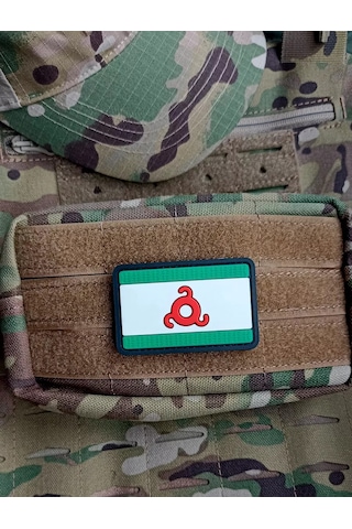 Tactochno Pvh Şerit 'inguşetya Bayrağı' Siyah Arka Plan 197314273