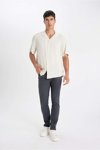 Defacto Pantolon Slim Fit Dar Kesim Cepli Dar Paça C9436AX24AUAR184 Antrasit