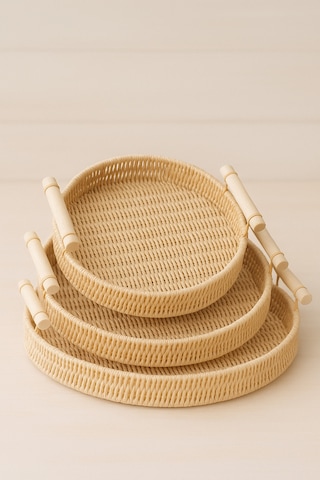 Natura - 3'lü Yuvarlak Rattan Hasır Servis Ve Sunum Tepsisi Seti Ahşap Saplı Dekoratif Tepsi Bej