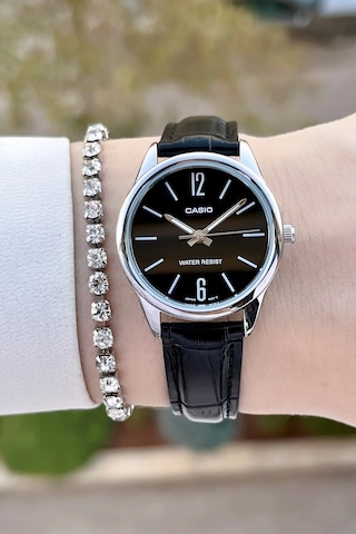 Casio Csgnct153 Kadın Kol Saati Gümüş