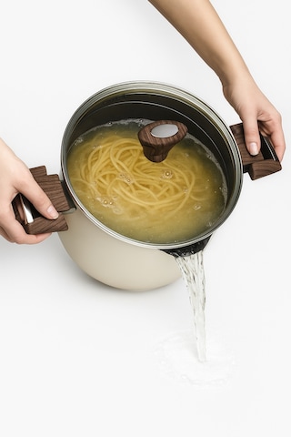 Krem Titanium Kaplama 22 Cm Makarna Tenceresi Krem