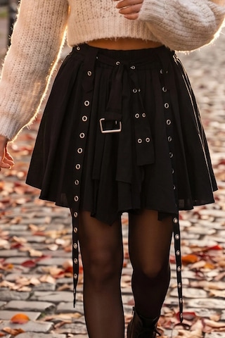 Fashion Cocktail Punk Gotik Saçaklı Grommet Detaylı Vintage Görünümlü Metalli Akışkan Saçaklı Tasarım Etek Siyah