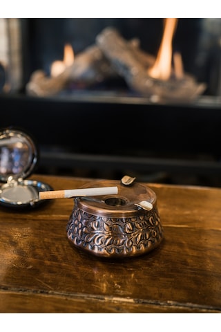 Bakır Kül Tablası Kabartmalı Oksit Renk