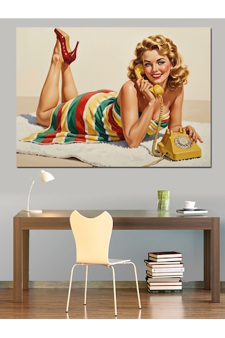 Retro Pin-up Çizgili Elbiseli Kadın Telefonla Konuşuyor Dekoratif Kanvas - Mdf Ahşap Tablo