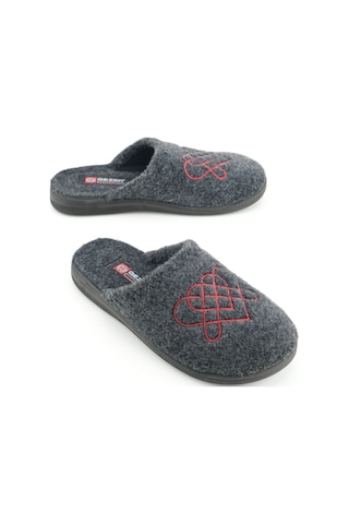 Gezer Kadın Kışlık Keçe Nakışlı Kalp Tasarım Ev Bahçe Terlik Gt1kzm.16089.00.2d4.0c Antrasit