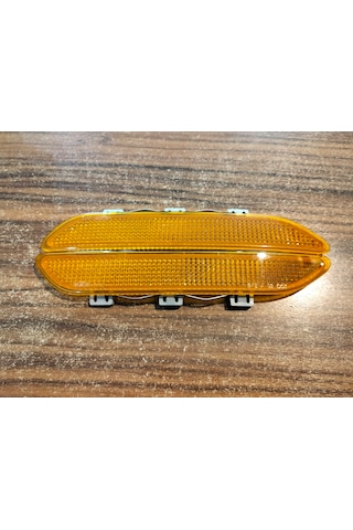 Bmw E46 Ön Tampon Reflektörü Sağ Sol Fer