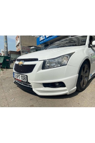 Chevrolet Cruze Uyumlu Ön Ek Karlık Mat Siyah Plastik 2009-2013 Makyajsız Kasa