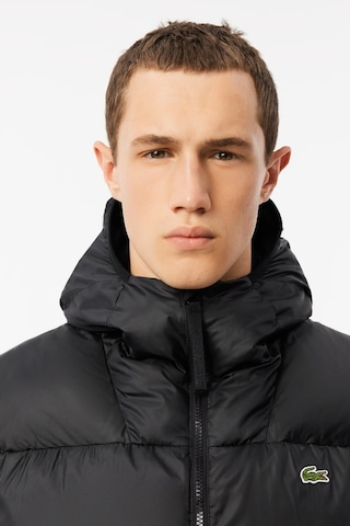 Lacoste Men's Waterrepellent Puffer Vest Kaz Tüyü Dolgu Sabit Kapüşonlu Suitici Yelek Siyah Siyah