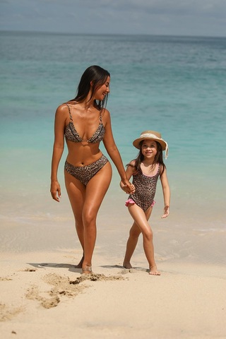 Capetown Leopar Desenli Dolgusuz Çıkarılabilir Kap Üçgen Bikini Üst Leopar