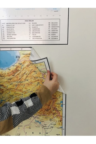 Türkiye Fikizi Ve Dünya Fiziki Haritası Seti Akıllı Kağıt Tahta D-Renkli