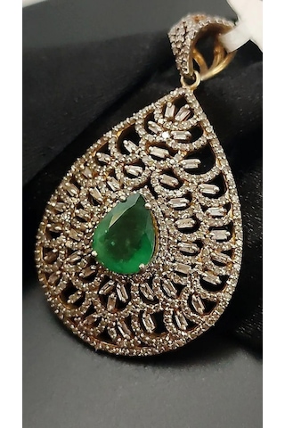 925 Gümüş Zümrüt Ve Elmas Kolye Ucu 269 Altın