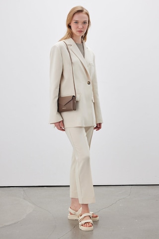 Manuka Düz Kesim Kumaş Pantolon Bej