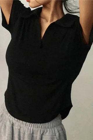 Siyah Oval Kesim V Polo Yaka Kısa Kollu Crop-17887 Siyah