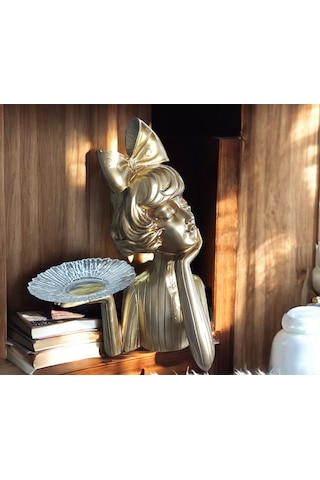 20cm-30cm Ebatlarında Kırılmaz Polyester Tepsili Kız Biblo