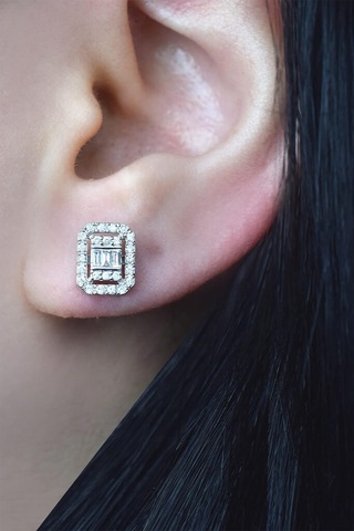 Modern Tasarım 0.55 Ct Baget Kare Tektaş Küpe N11.110
