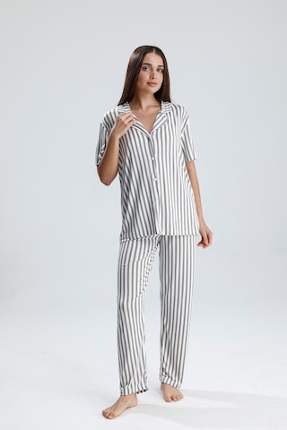 Kompedan Kadın Önden Düğmeli Pijama Takım Gri Çizgili Çzg Gri