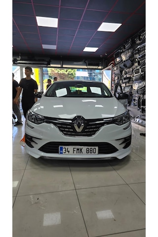 Megane 4 Ön Tampon Eki Karlık Beyaz Renk Kodu 369 Boyalı Plastik