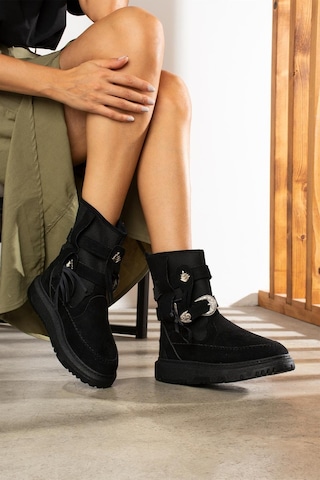 Shoetek Filipa Kadın Bot&bootie Püsküllü Postal Siyah Süet Siyah Suet