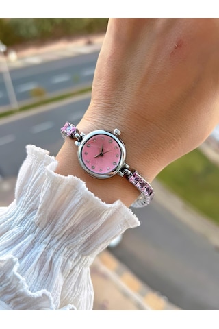 Coliseum Çelik Ve Taşlı Kordon Vintage Seri Küçük Kasa Özel Tasarım Kadın Kol Saati Sp.8933.m8 Gümüş