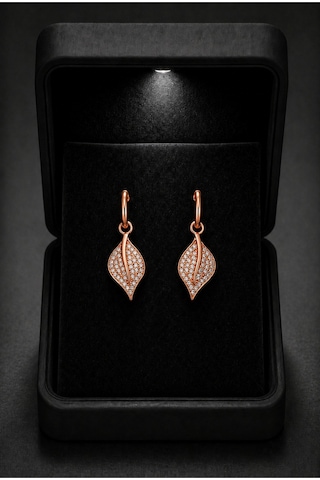 Çekirdekjewelry Işıklı Hediye Kutulu 925 Ayar Gümüş Yaprak Tasarım Küpe Pembe