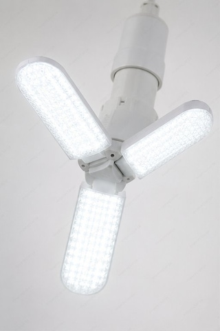 3 Kanatlı Katlanır Led Ampul Kristal Desenli Dekoratif Pervane Formlu E27