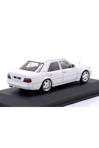 1:43 Ölçek Solido 1994 Mercedes Benz W124 E60 Amg Diecast Metal Minyatür Model Araba 10cm
