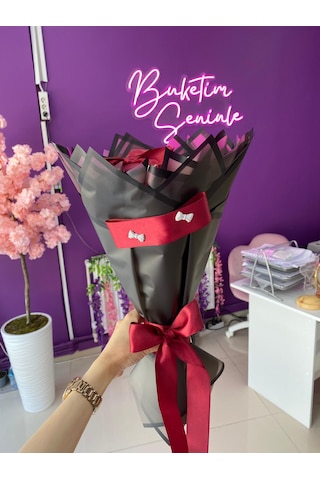 11'li Bordo Ve Beyaz Kurdeleli Solmayan Saten Gül Buketi Bordo Dışı Siyah