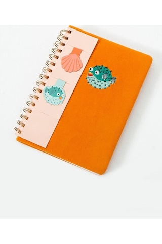 Sevimli Balon Balığı Nakışlı Turuncu Kumaş Kapak Magnet Ayraçlı Spiralli A5 Defter
