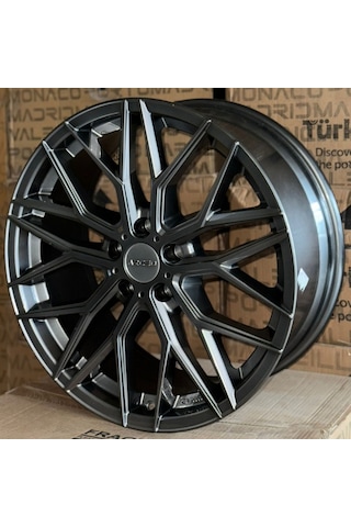 5 112 19 8.5-9.5 Et38-45 Ch73.1 Hyper Black Arceo Valencia Jant