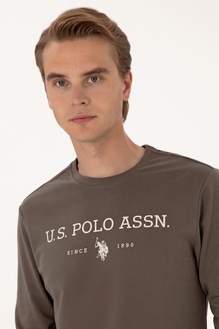 U.S. Polo Assn. Erkek Regular Fit Bisiklet Yaka Vizon İnce Basic Sweatshirt 50313743-VR052