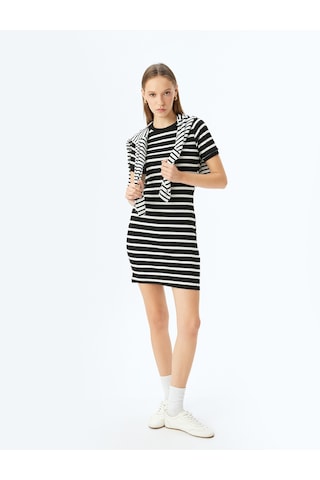 Koton Bisiklet Yaka Kısa Kollu Fitilli Mini Bodycon Elbise Siyah Çizgili 5sal80042ık Siyah