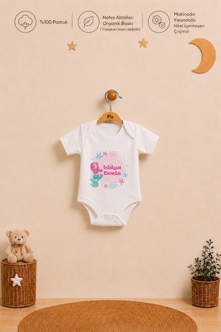Pia Baby Kız Bebek İsme Özel Hediye Seti %100 Pamuk Body Yastık Kılıfı Ve Ham Bez Bebek Kıyafet Kesesi 2073byk6x Ekru