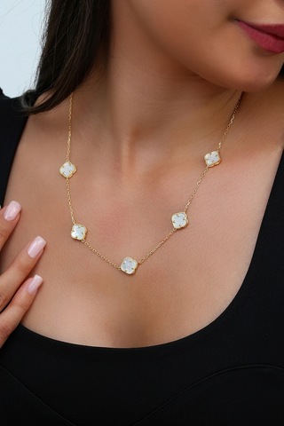 14k Altın Kaplamalı 925 Ayar Gümüş Granada Saray Yoncaları Kolye Beyaz 23182803 Altın