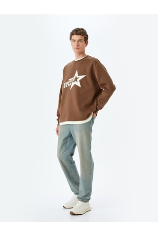Koton Bisiklet Yaka Oversize Pamuk Karışımlı Slogan Baskılı Sweatshirt Kahverengi 5wam70229mk Kahverengi