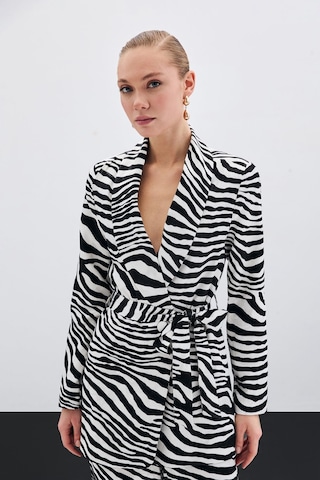 Sateen Kuşaklı Zebra Ceket - Siyah-135434 Siyah