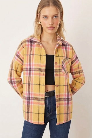 Armonika Kadın Sarı Oversize Ekoseli Kaşe Cepli Oduncu Gömlek Arm-26k001089