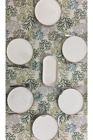 Sıvı Geçirmez Dertsiz Masa Örtüsü Yeşil Mercan Desenli