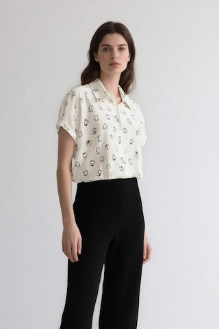 DeFacto Coool Regular Fit Desenli Viskon Kısa Kollu Gömlek Z1661AZ25SPWT32