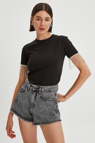 Kadın Kolları Zincir Detaylı Basic T-shirt Siyah